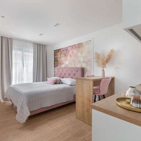 Ivmalu Apartments Tučepi Εξωτερικό φωτογραφία