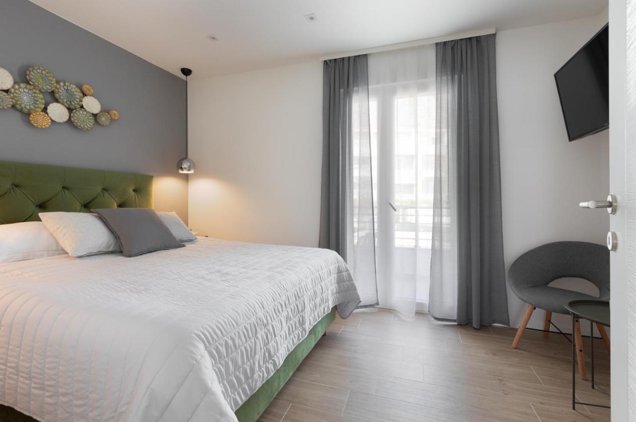 Ivmalu Apartments Tučepi Εξωτερικό φωτογραφία