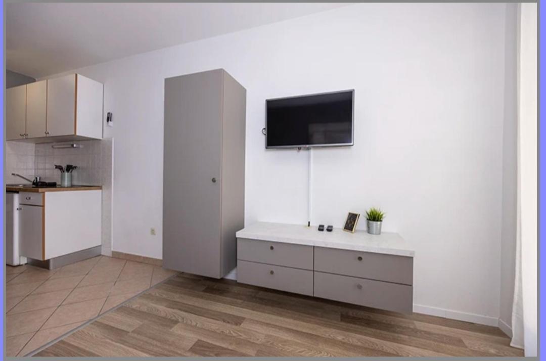 Ivmalu Apartments Tučepi Εξωτερικό φωτογραφία